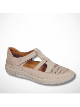 Beżowe półbuty damskie...