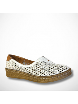 Białe półbuty ażurowe...