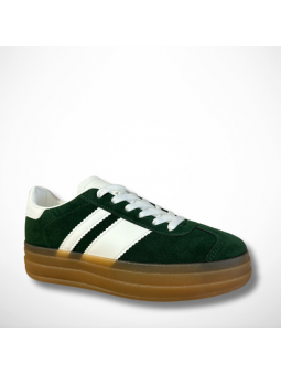 Zielone buty sportowe...