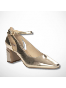 Złote czółenka damskie...