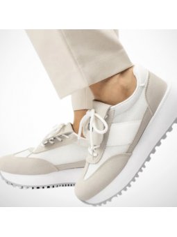 Białe buty sportowe damskie...