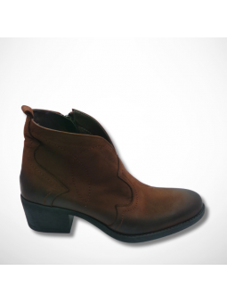 Czekoladowe botki damskie...