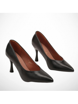 Czarne szpilki na...