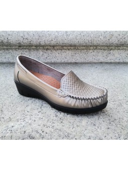 Platynowe półbuty na niskim...