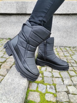 Czarne botki damskie...