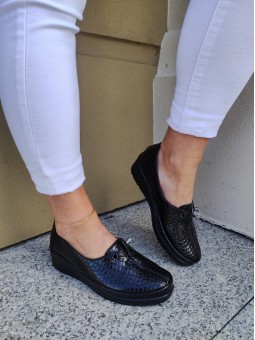 Czarne półbuty T.Sokolski...