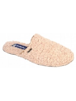 Beżowe kapcie damskie...