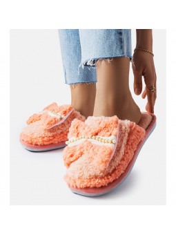 Łososiowe kapcie z kokardką...