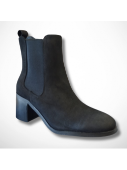 Czarne botki damskie na...